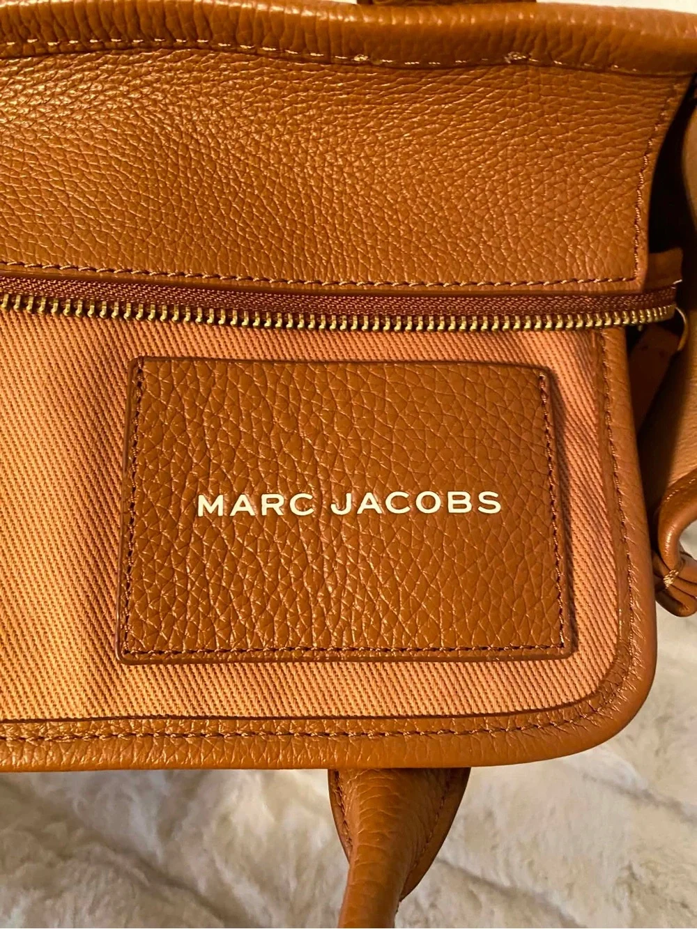 ✨Like New Marc Jacobs The Tote Bag Leather Satchel/Crossbody Bag